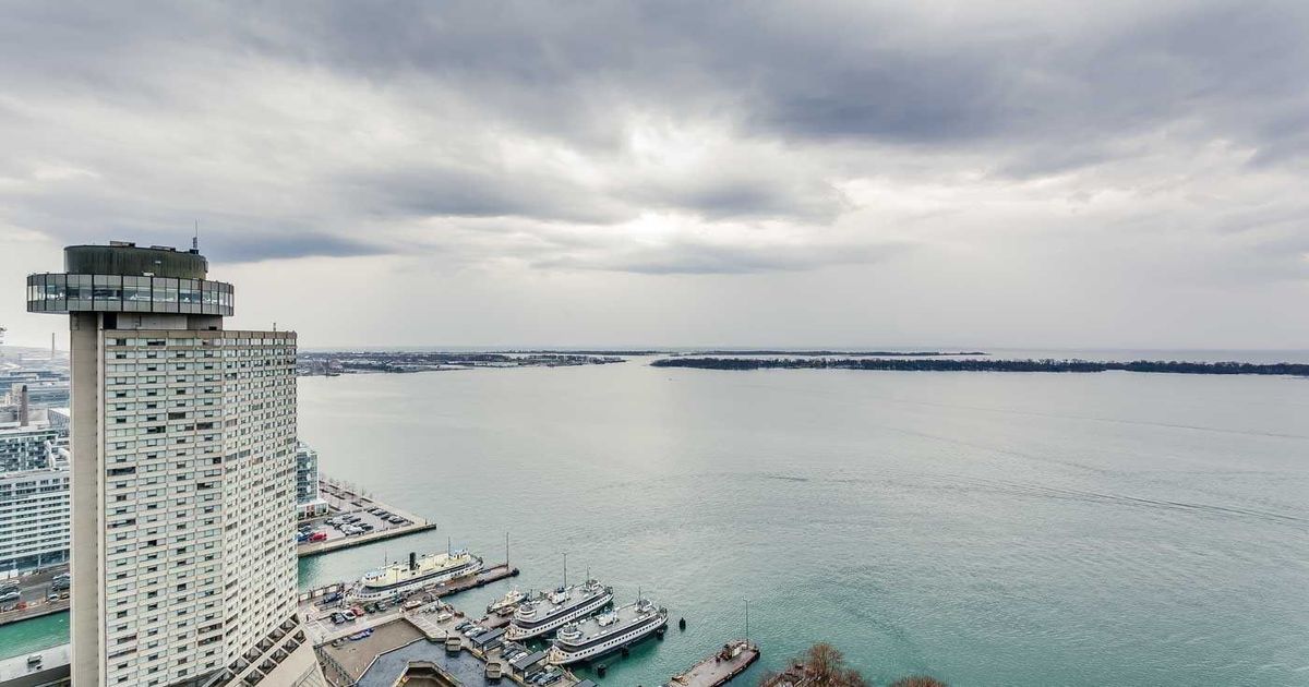 33 Harbour Square Toronto