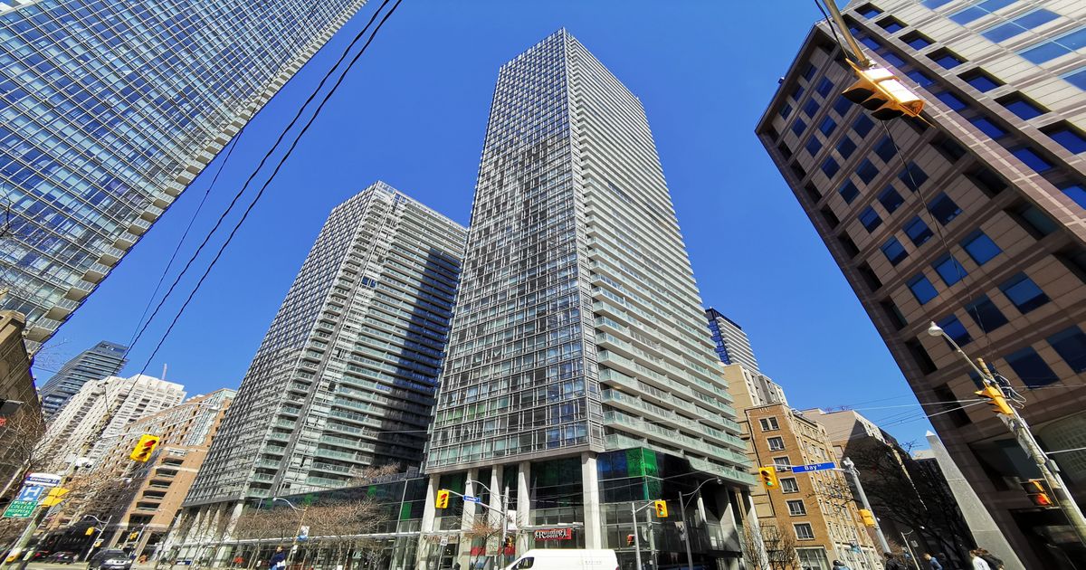 38 Grenville Street Toronto