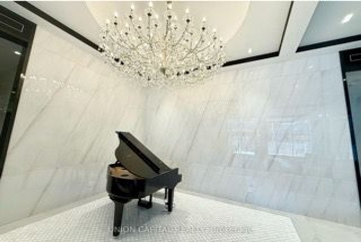 img-gallery