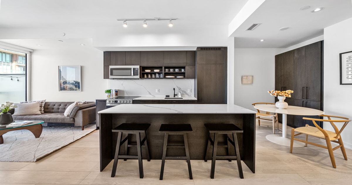 135 East Liberty Street Toronto