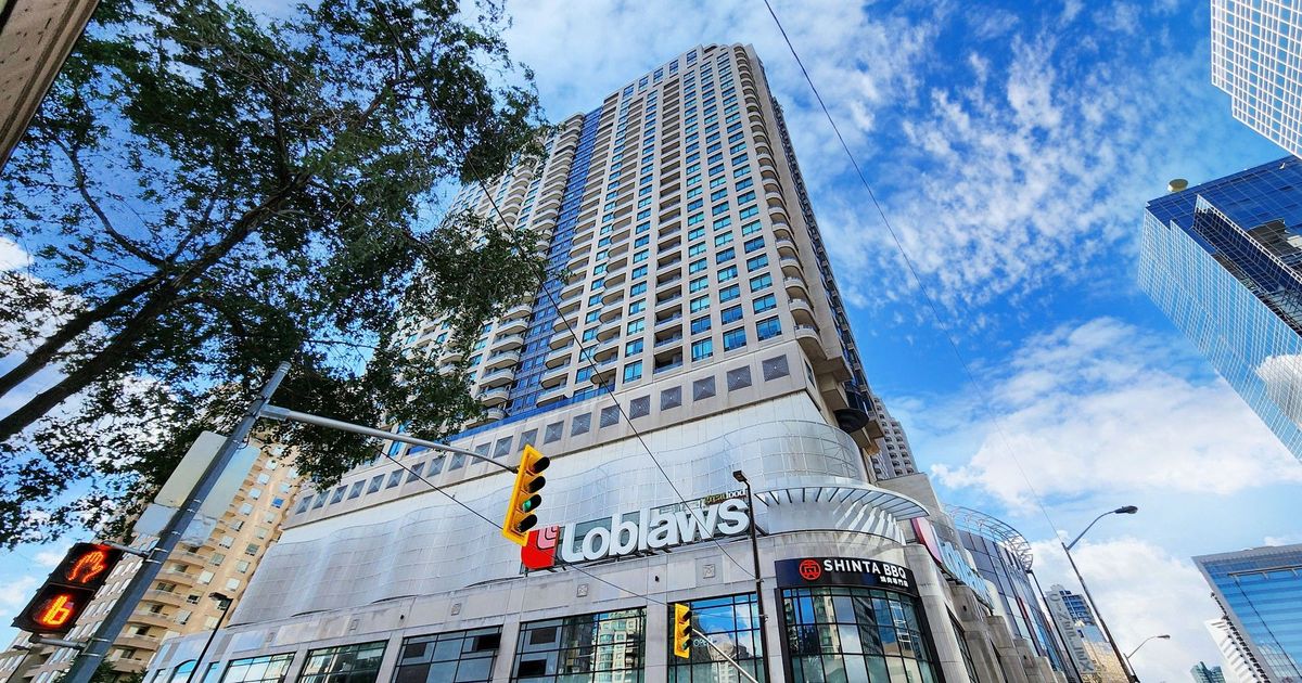 33 Empress Avenue Toronto