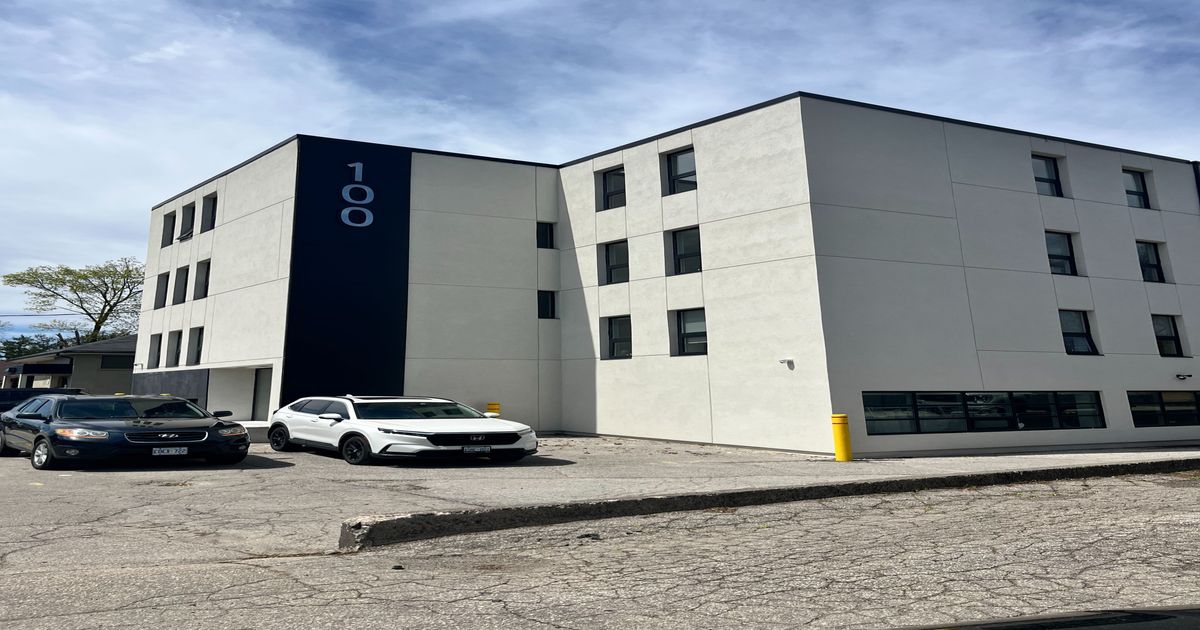 100 Sheppard Avenue W Toronto