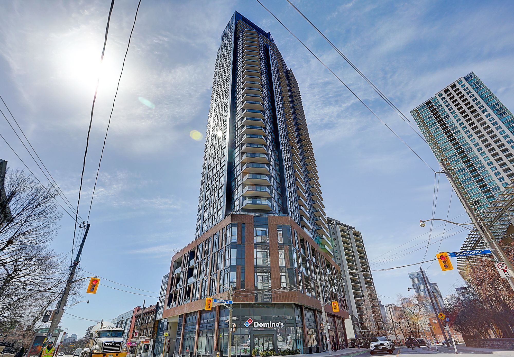 159 Wellesley Street E Toronto