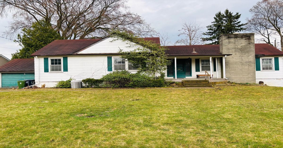 5 Risebrough Avenue Toronto