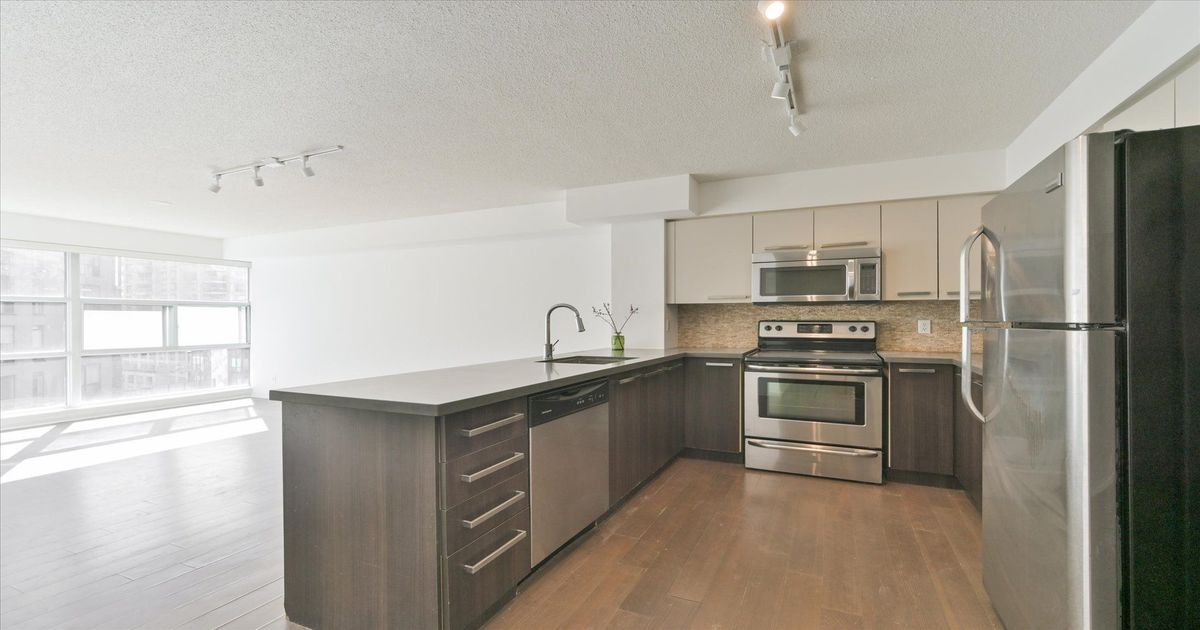 11 St Joseph Street Toronto