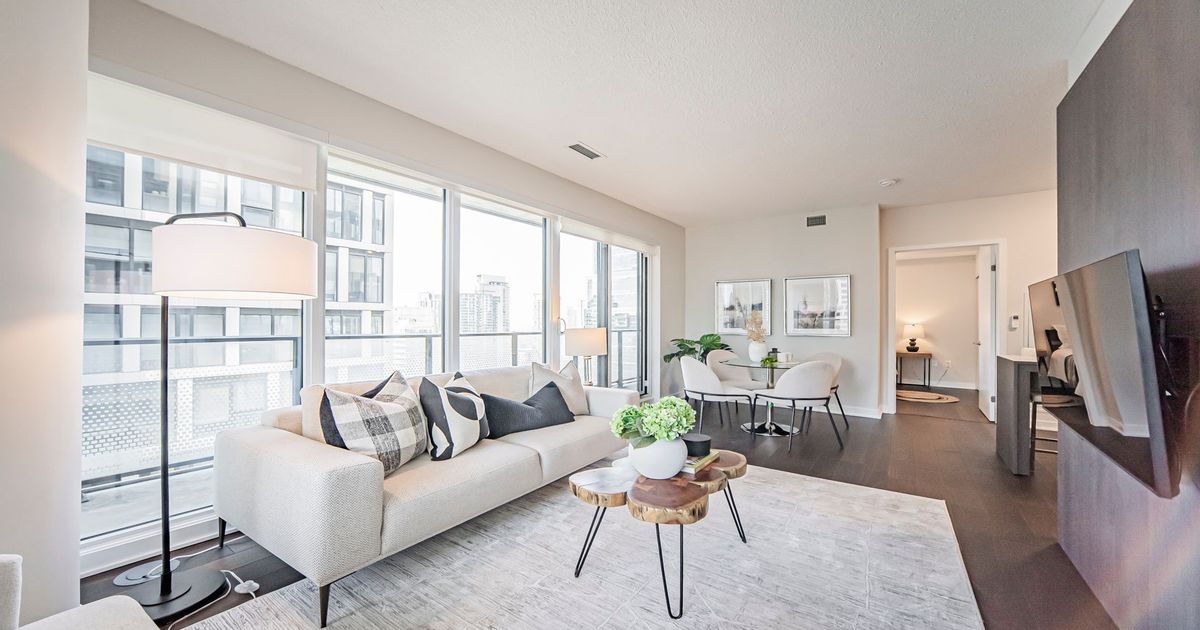 115 Blue Jays Way Toronto