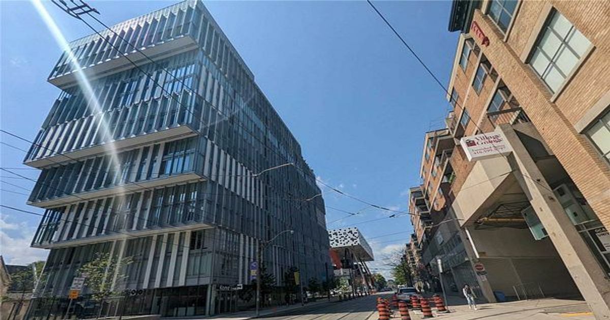 50 Mccaul Street Toronto