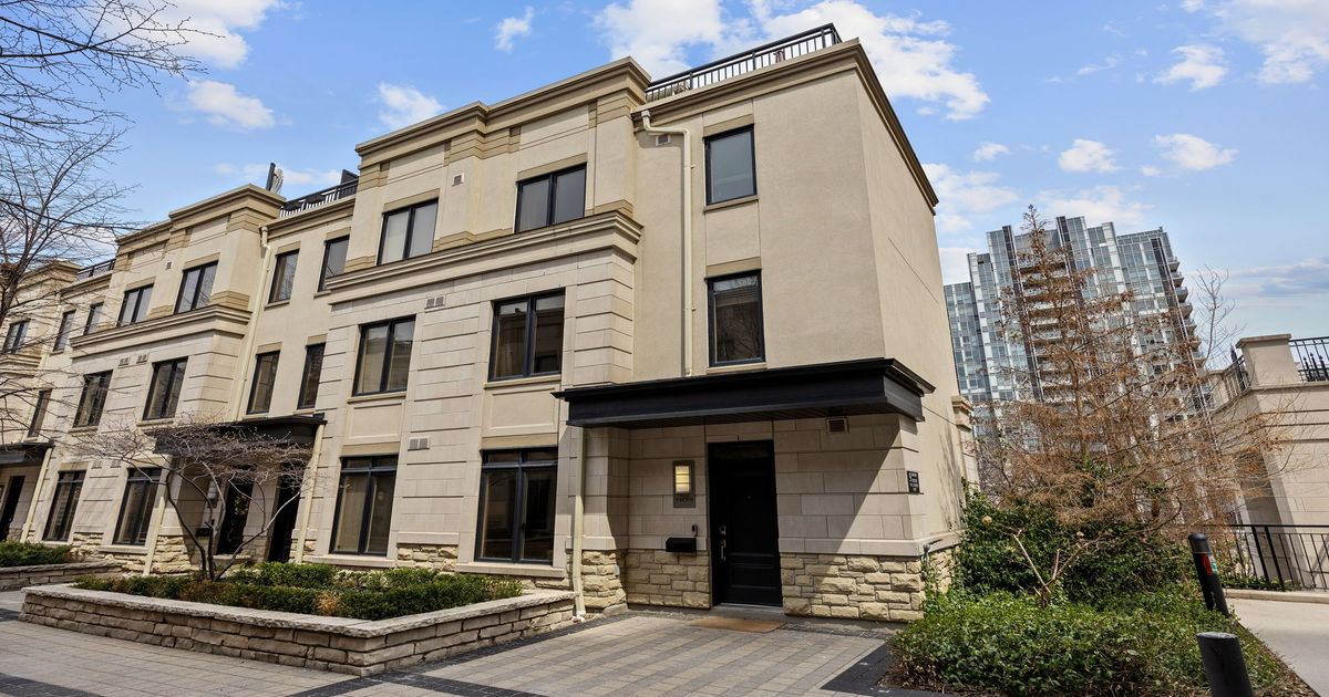 9 Oakburn Crescent Toronto