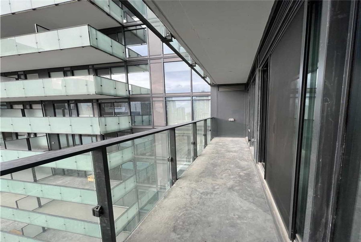 img-gallery