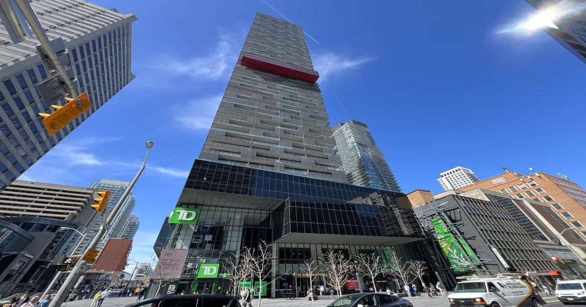 8 Eglinton Avenue E Toronto