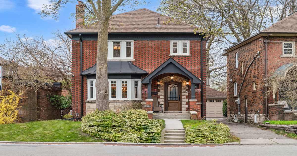 251 Wanless Avenue Toronto