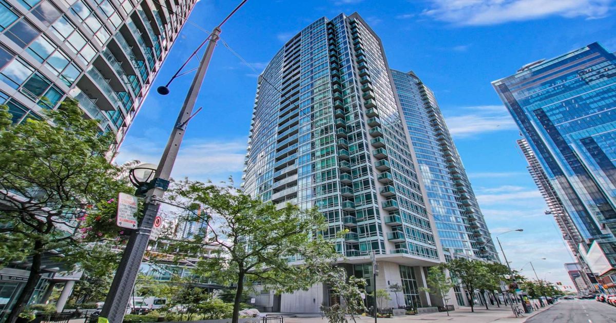 381 Front Street W Toronto