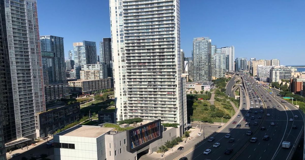 19 Bathurst Street Toronto