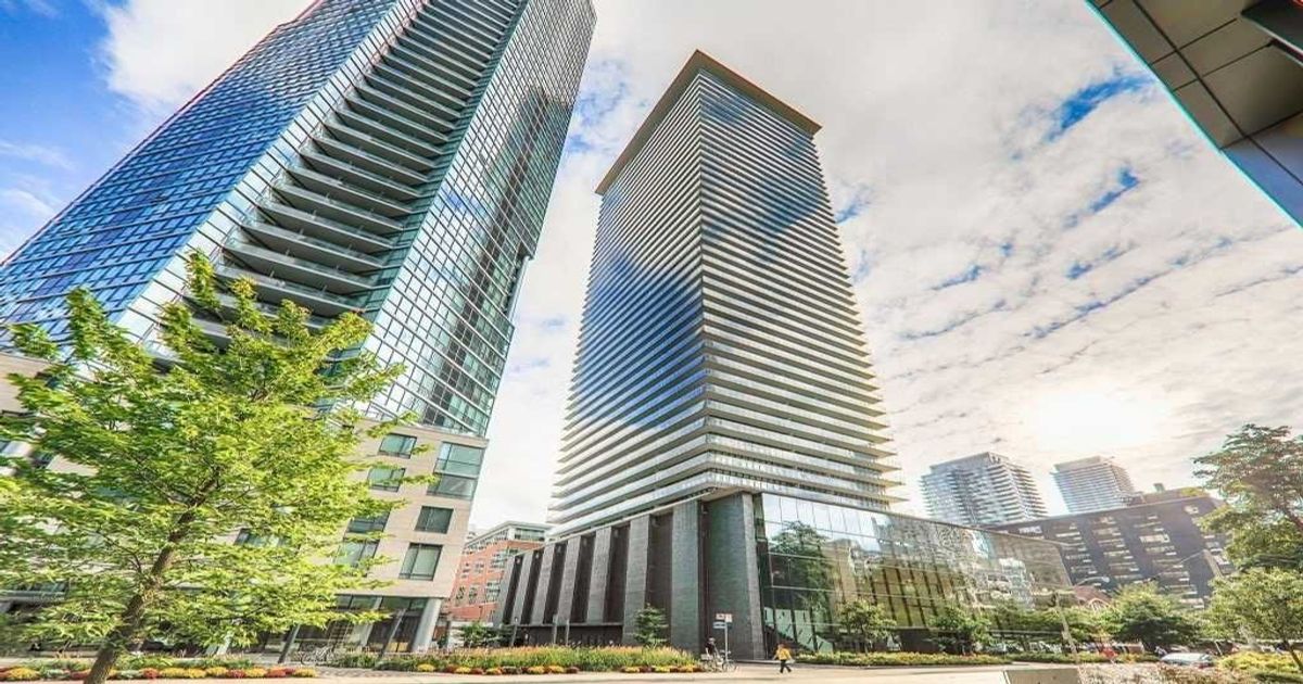 33 Charles Street E Toronto