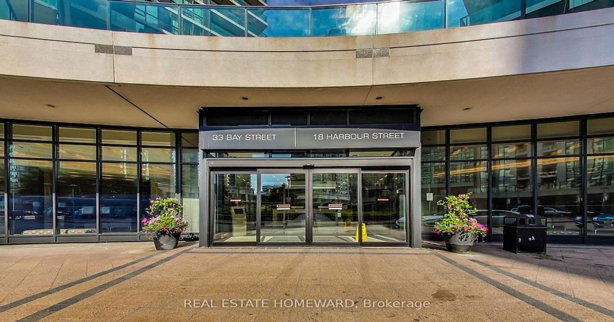 33 Bay Street Toronto