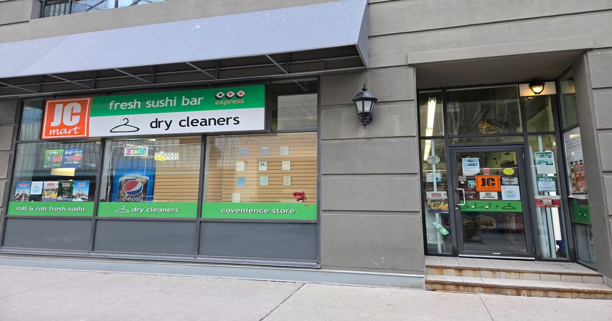 132-134 Simcoe Street Toronto