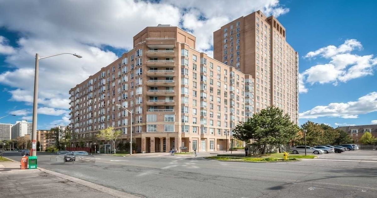21 Overlea Boulevard NE Toronto