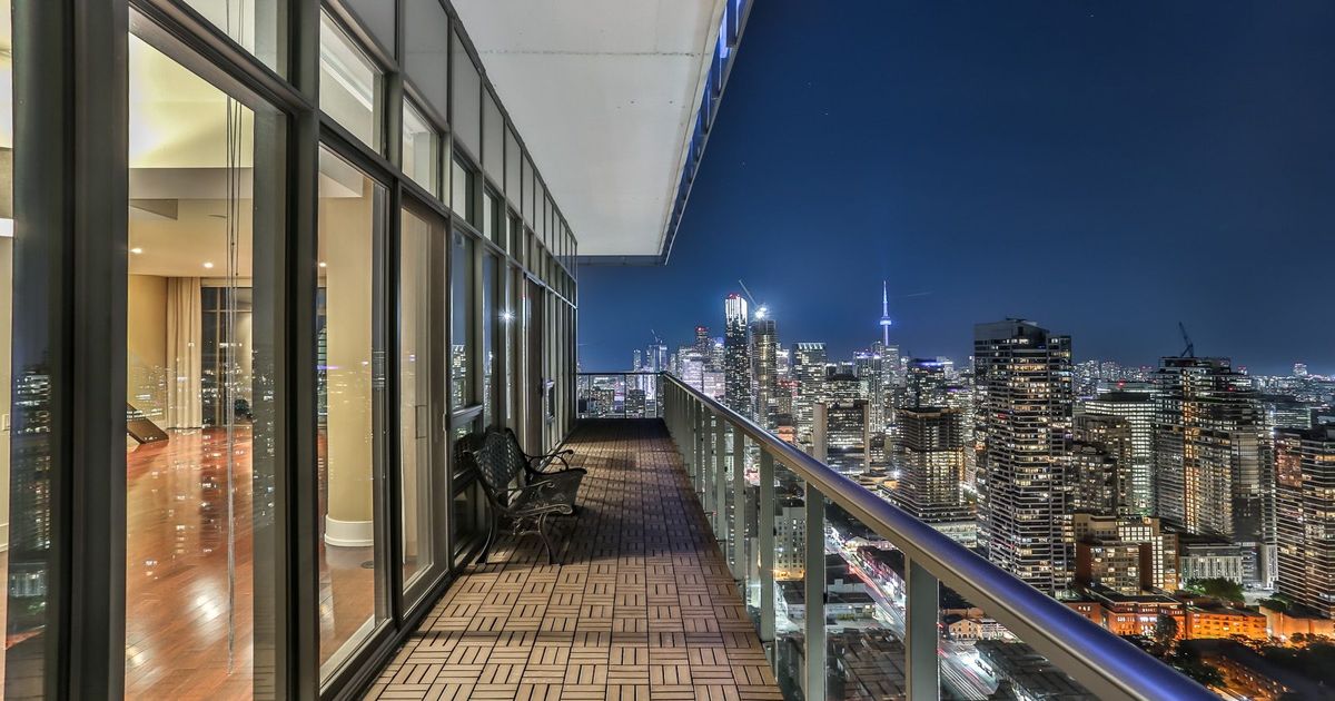 33 Charles Street E Toronto