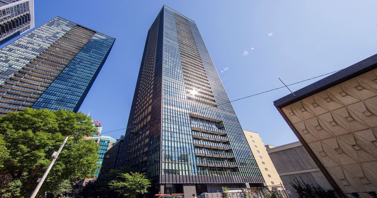 101 Charles Street E Toronto