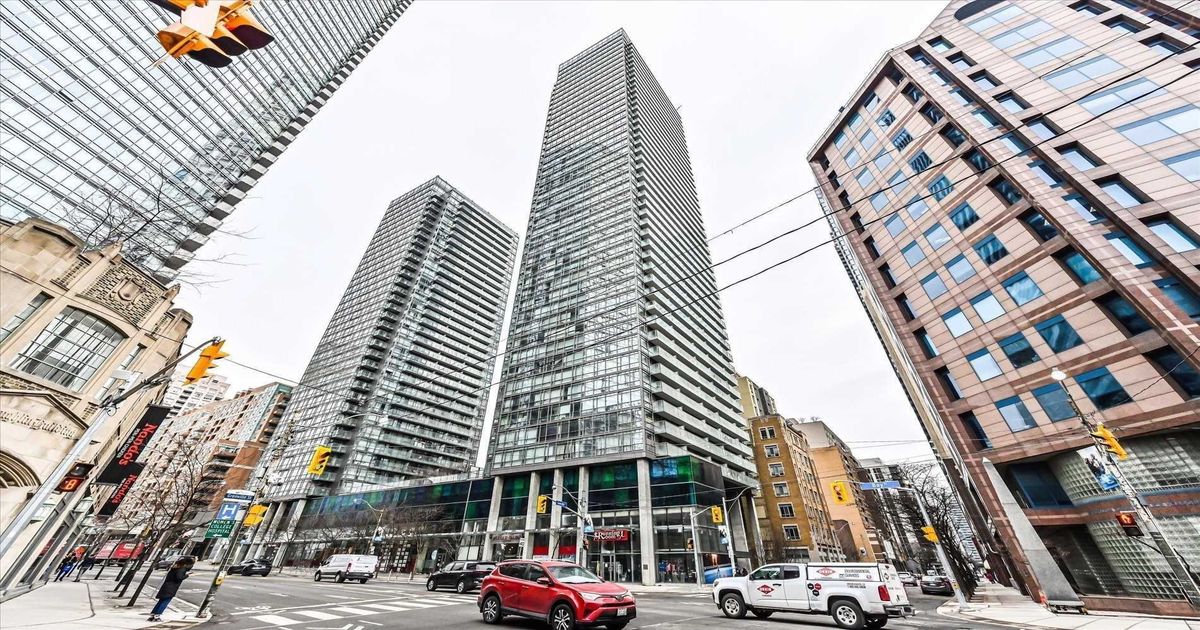 38 Grenville Street Toronto