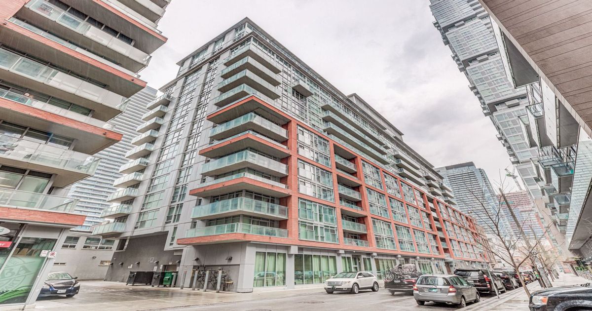 21 Nelson Street Toronto