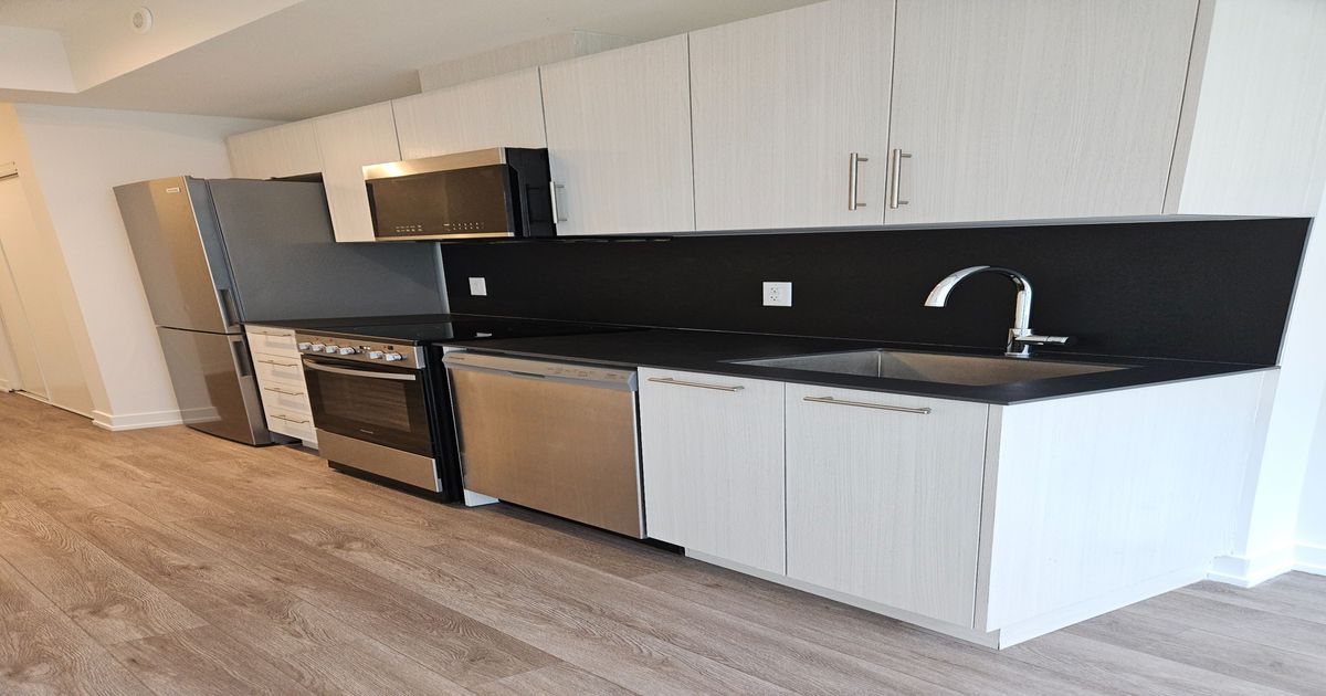 871 Sheppard Avenue W Toronto