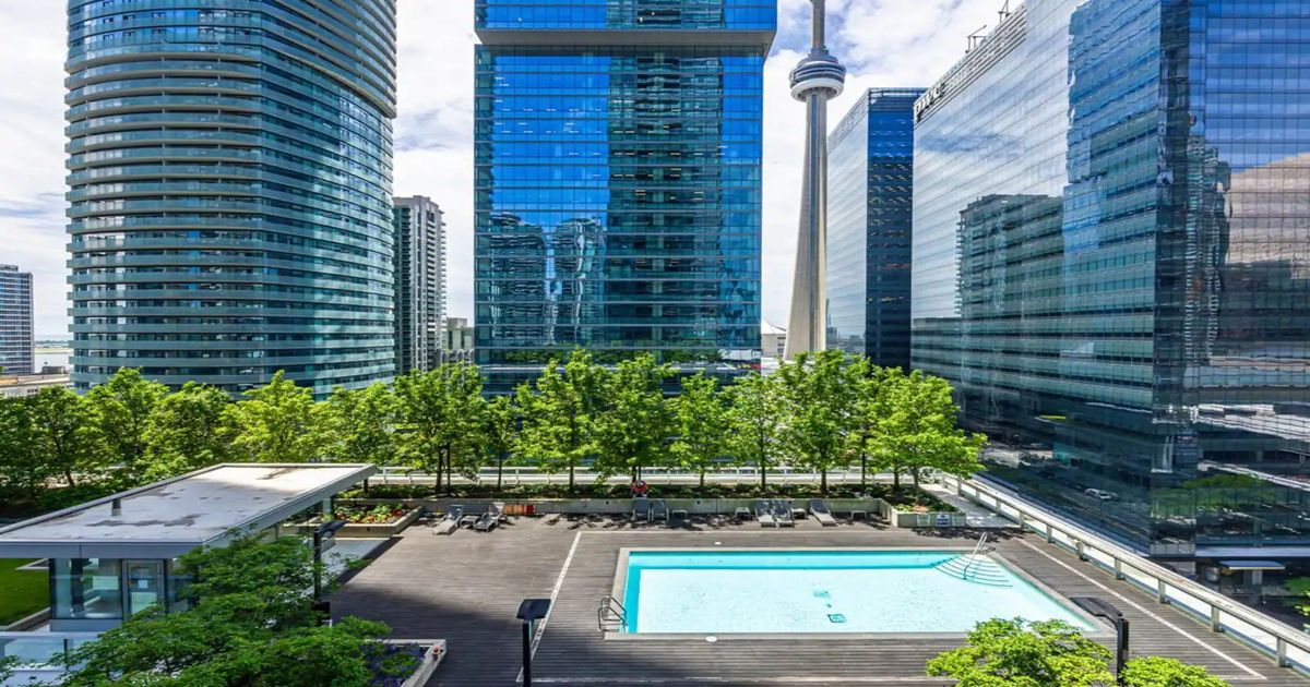 65 Bremner Boulevard Toronto