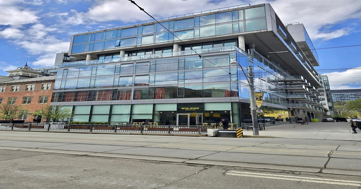 560 King Street W Toronto