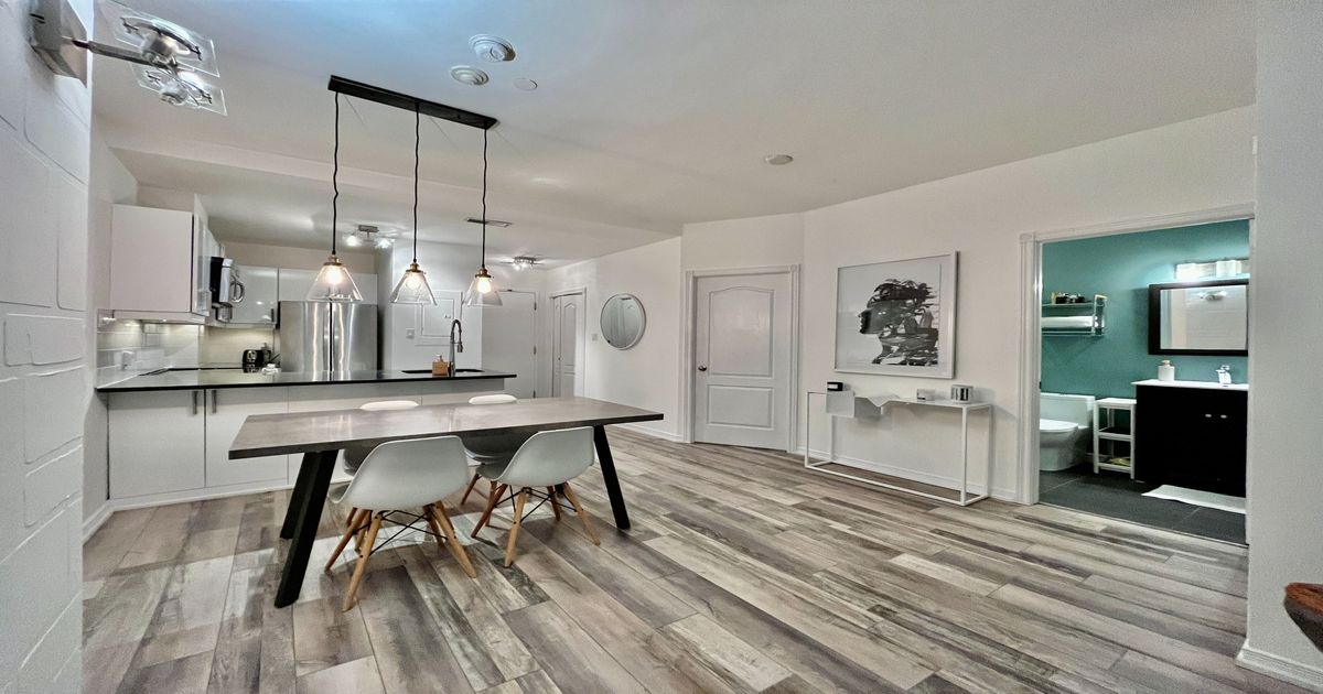 393 King Street W Toronto
