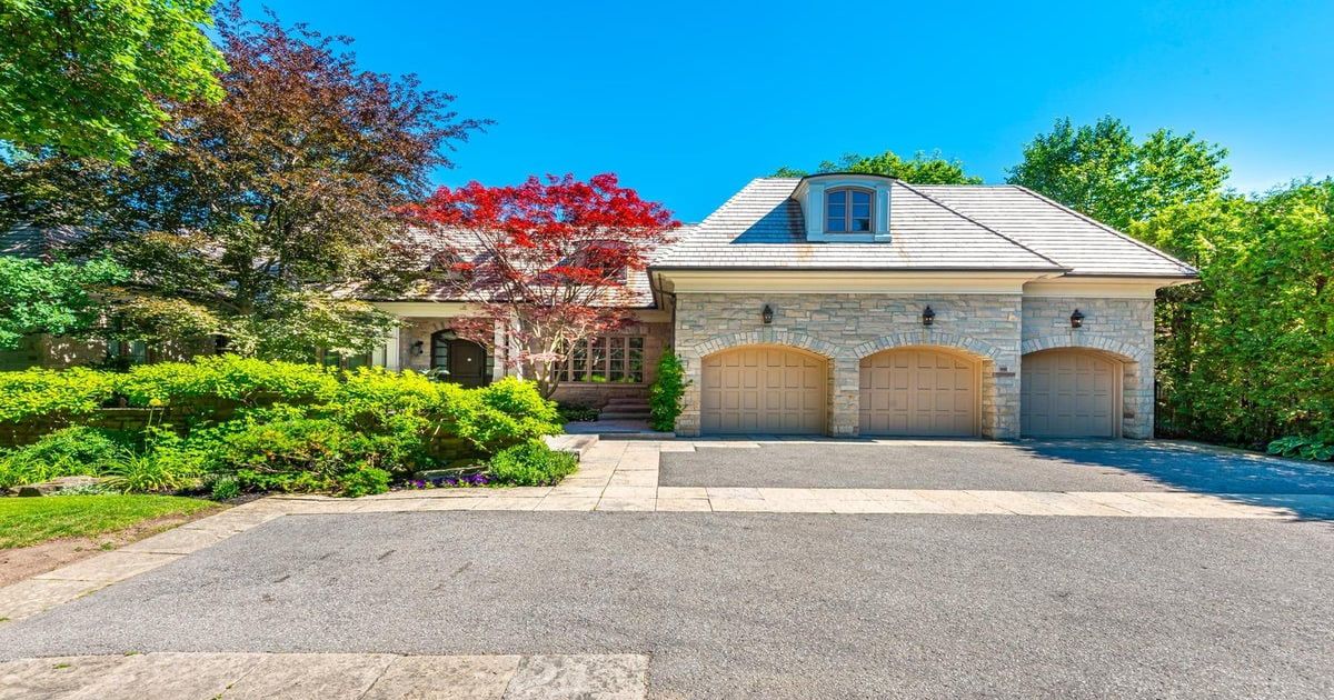89 Old Colony Road Toronto