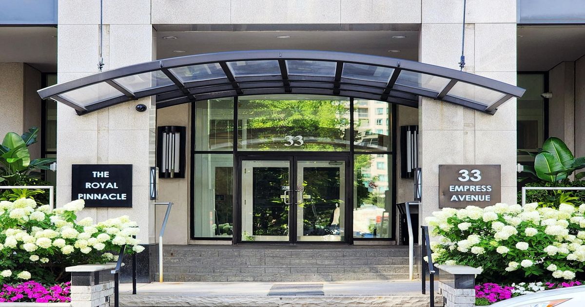 33 Empress Avenue Toronto