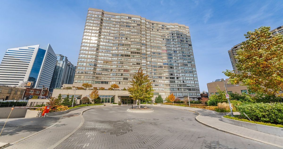 30 Greenfield Avenue Toronto