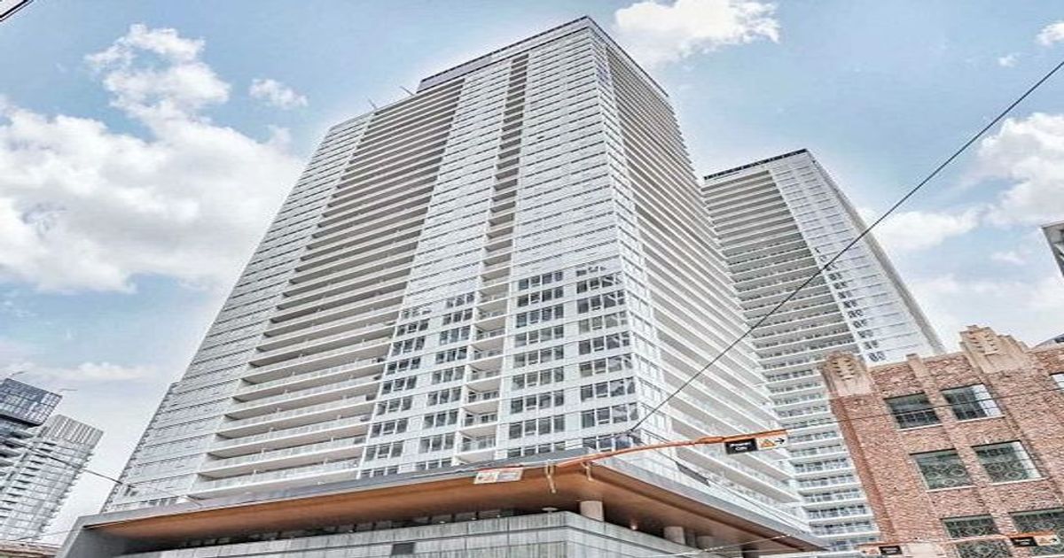 19 Bathurst Street Toronto
