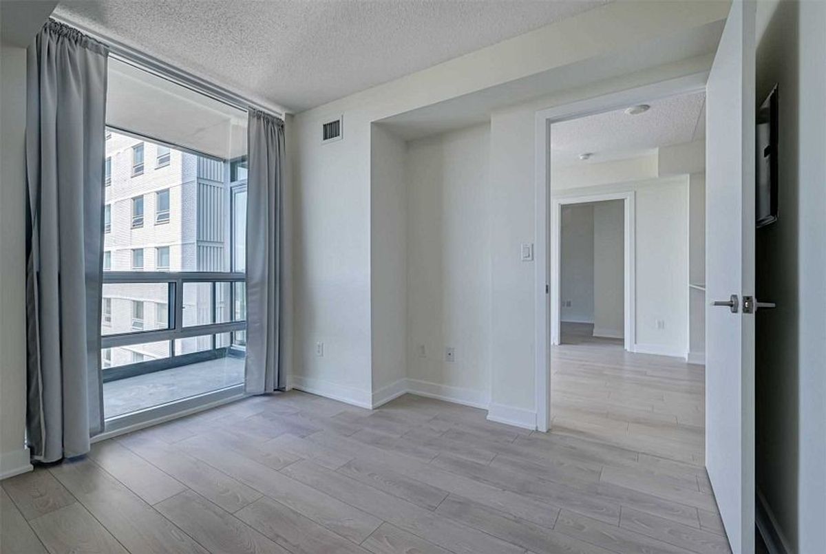 5740 Yonge Street Toronto 5740 Yonge Street Toronto