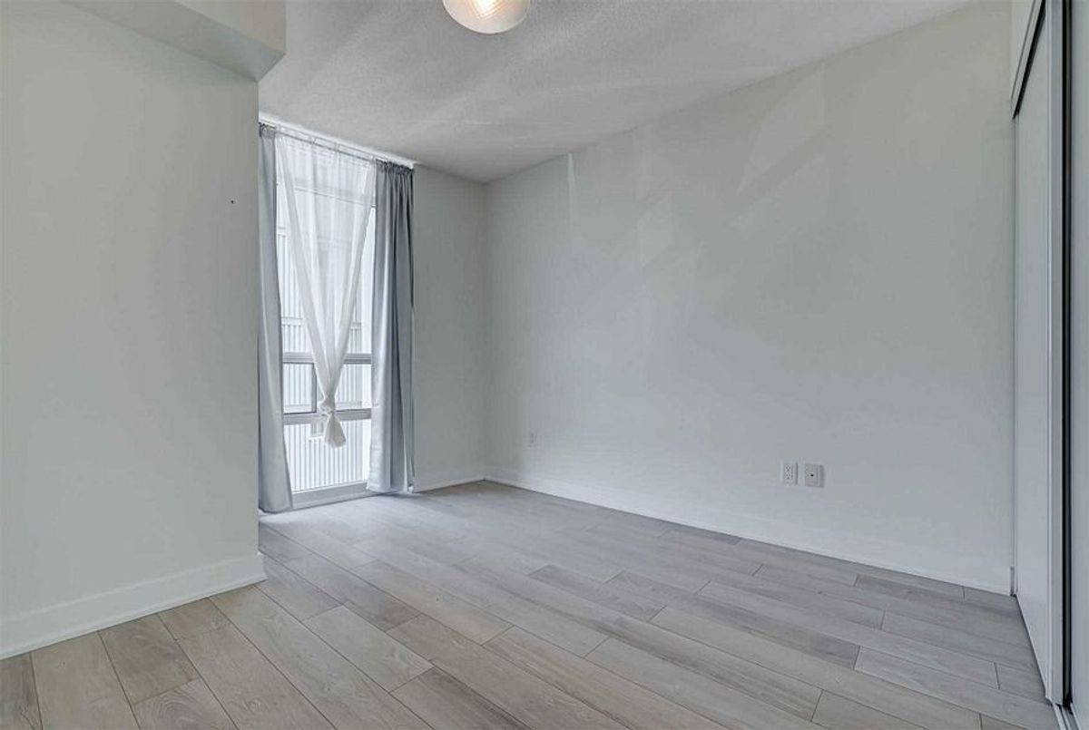 5740 Yonge Street Toronto 5740 Yonge Street Toronto