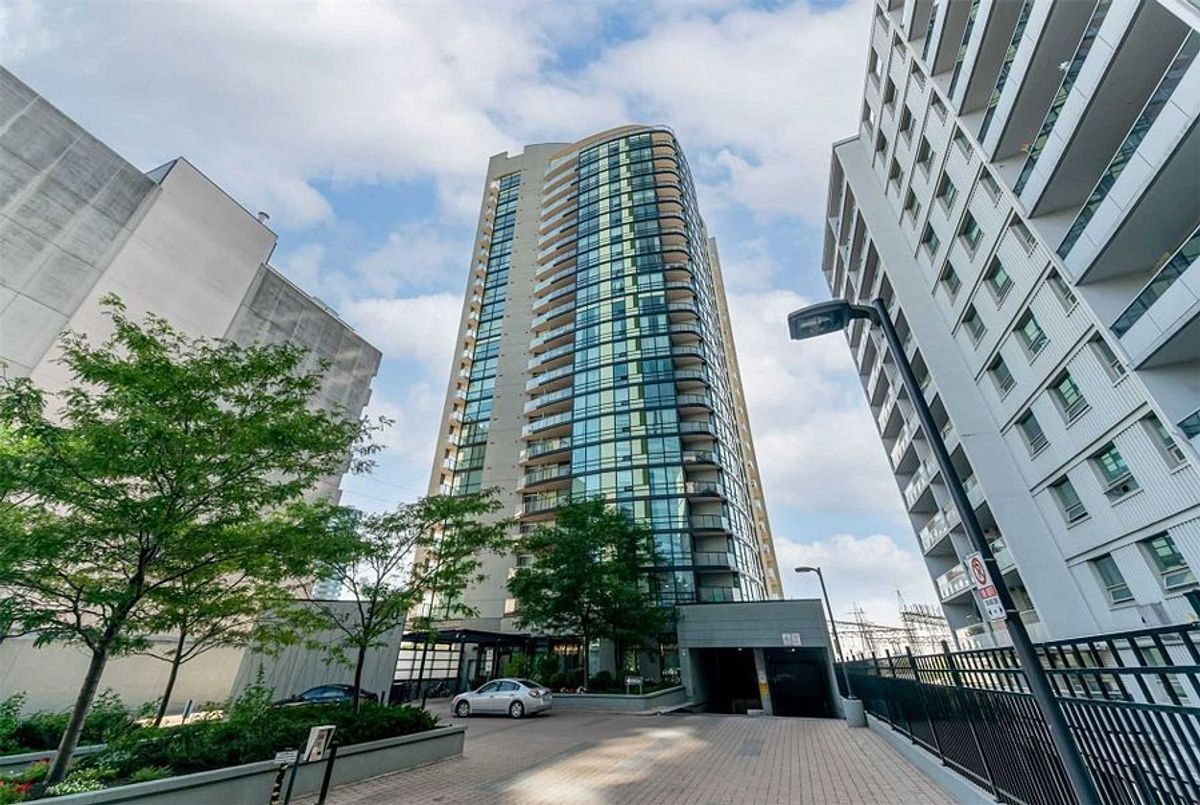 5740 Yonge Street Toronto 5740 Yonge Street Toronto