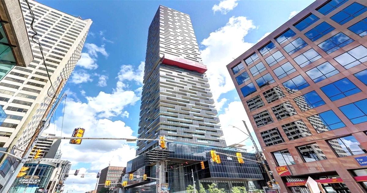 8 Eglinton Avenue E Toronto