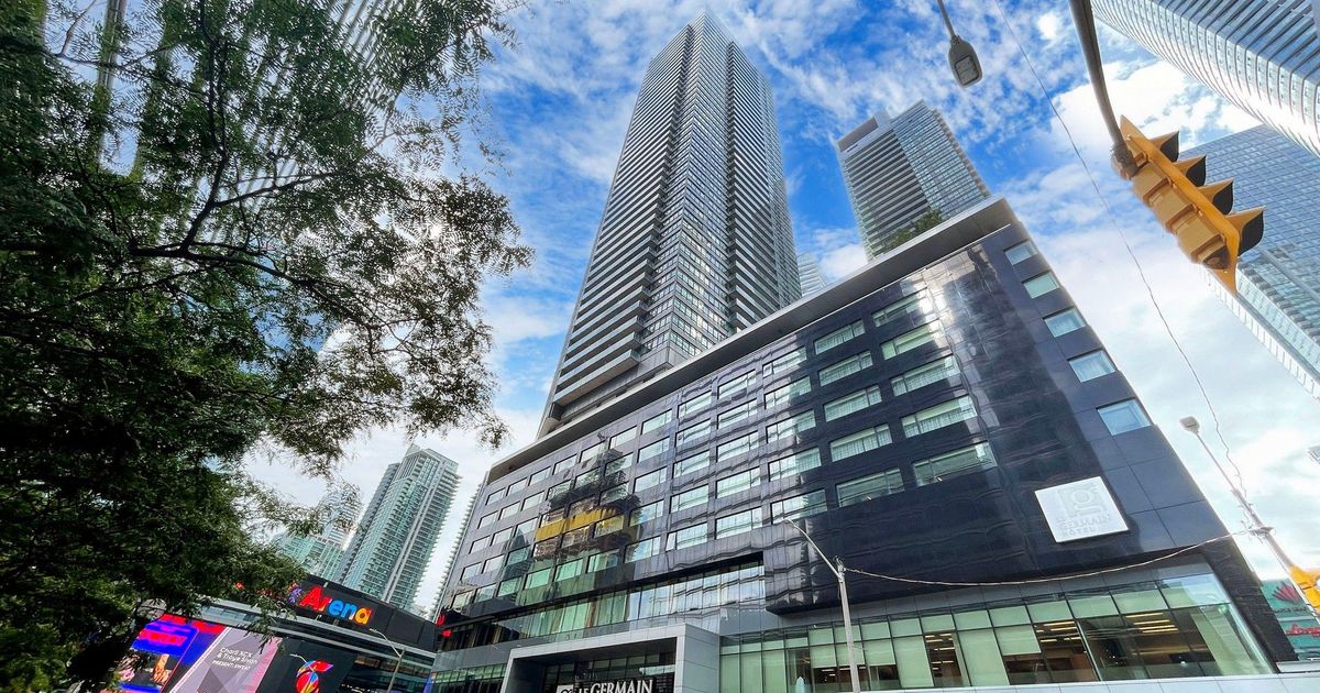 65 Bremner Boulevard Toronto