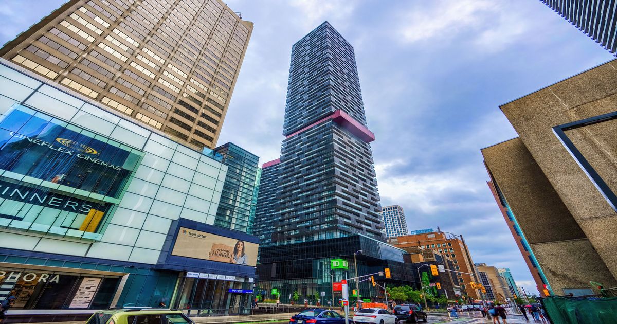 8 Eglinton Avenue Toronto