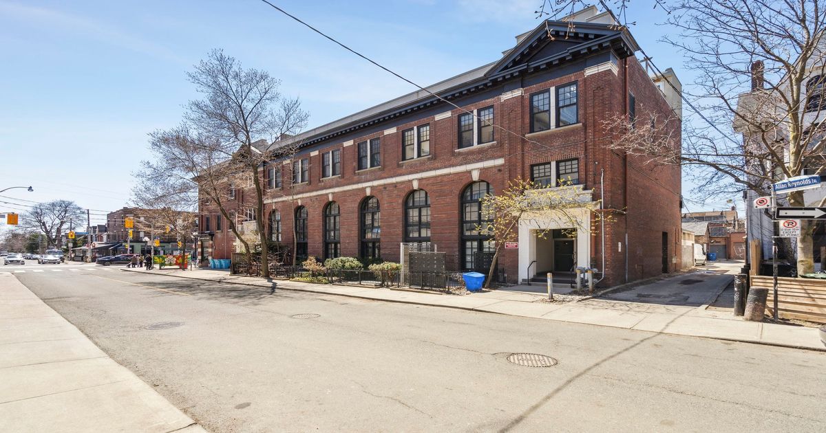 394 Euclid Avenue Toronto