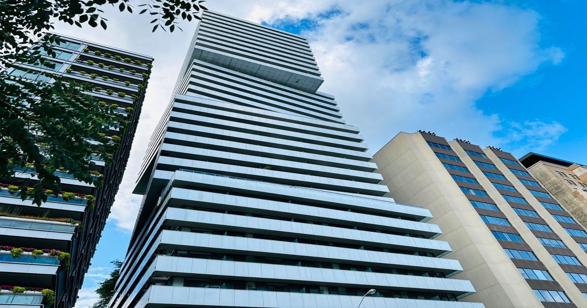 200 Bloor Street W Toronto