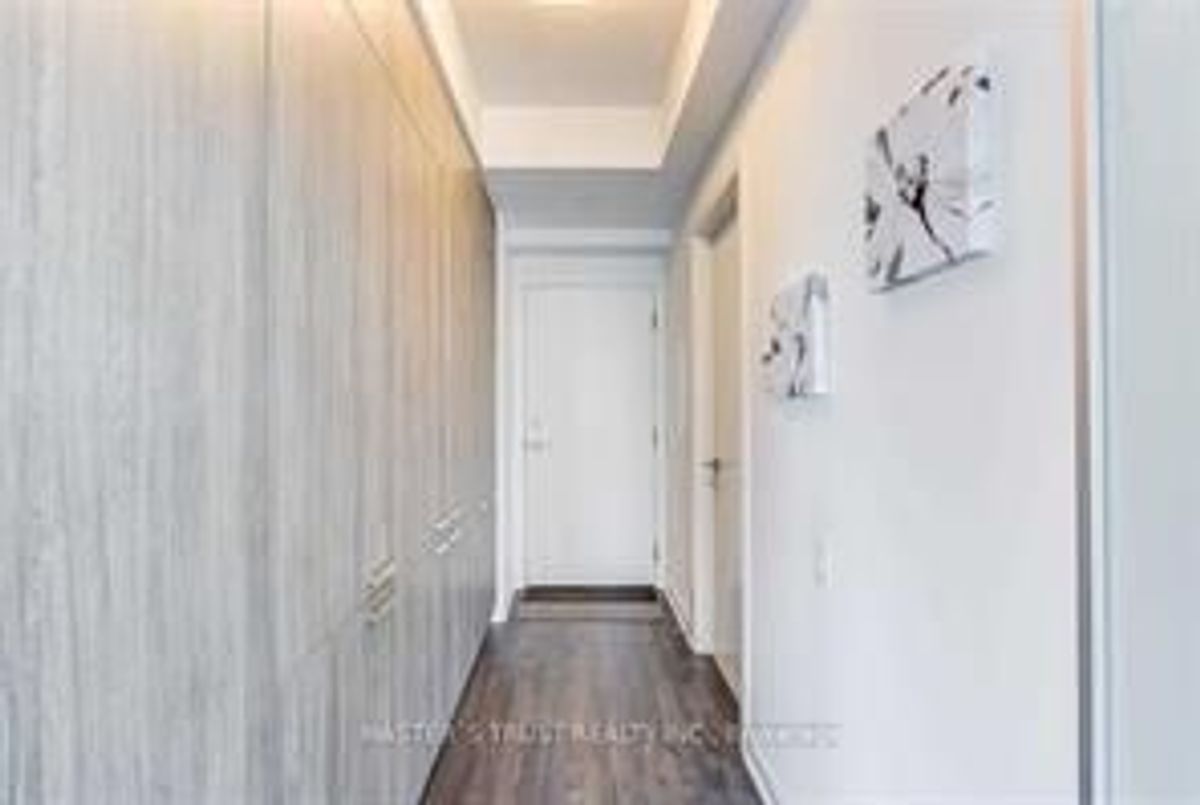 img-gallery