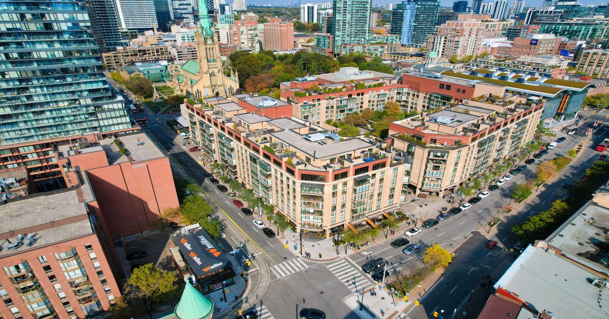 80 Front Street E Toronto