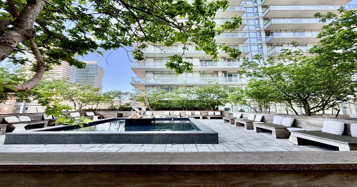 89 Dunfield Avenue Toronto