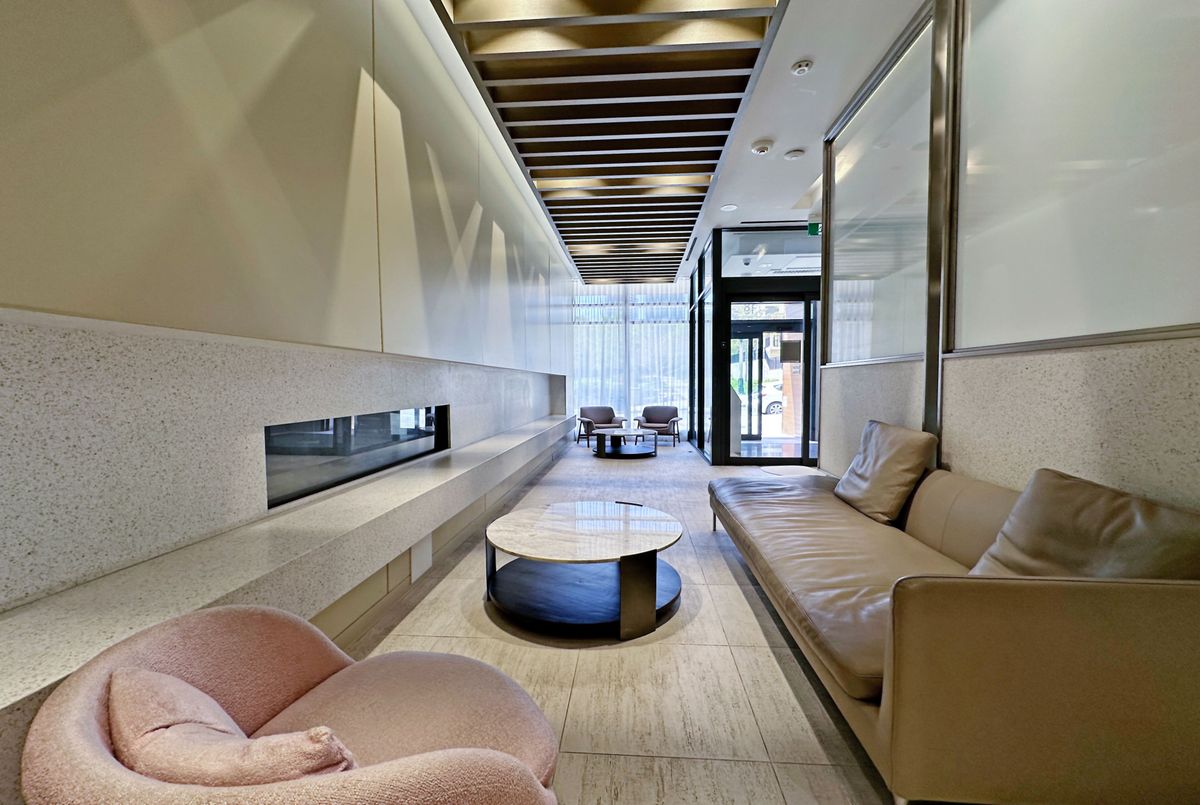 img-gallery