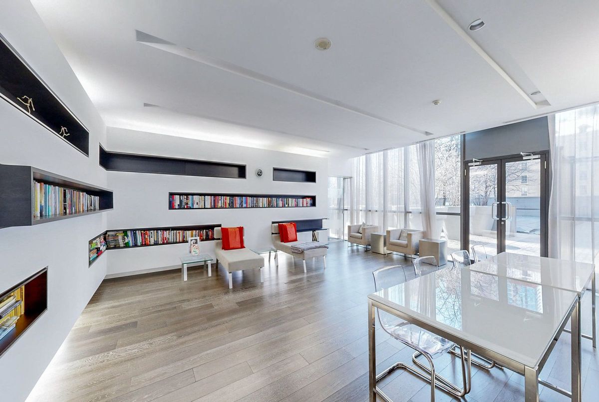 img-gallery
