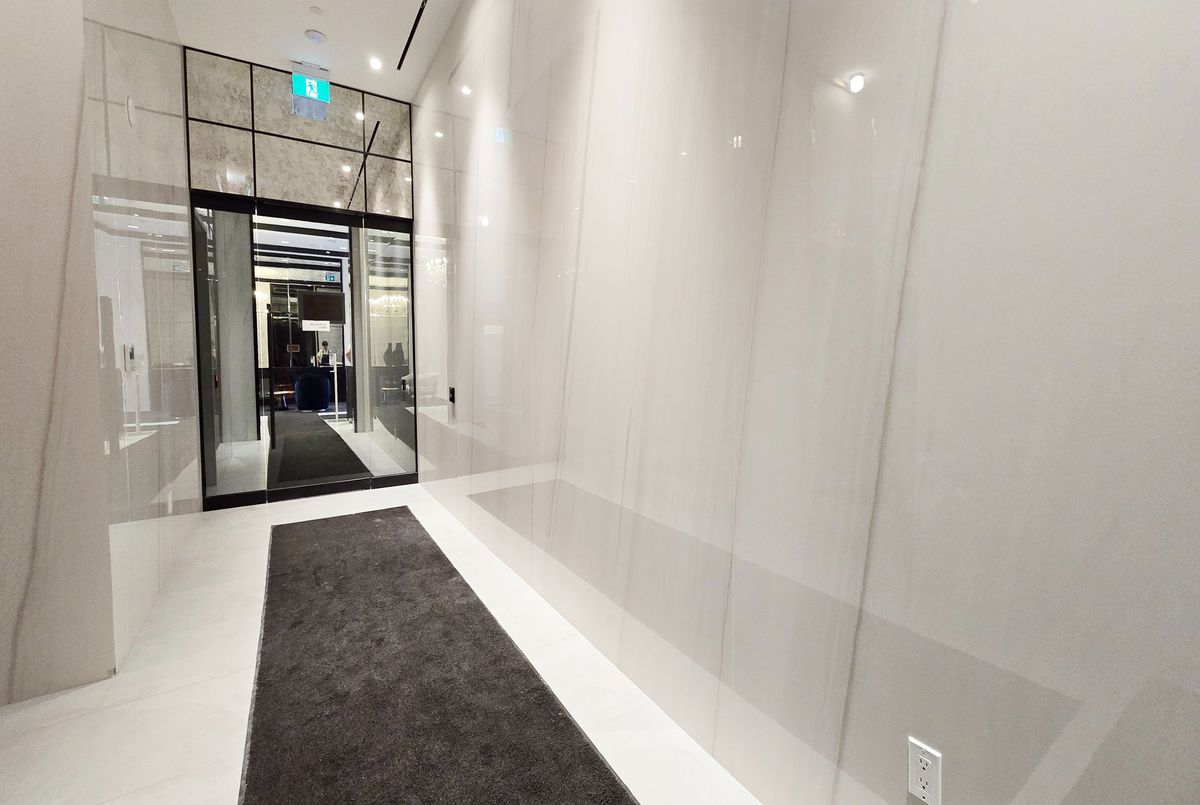 img-gallery
