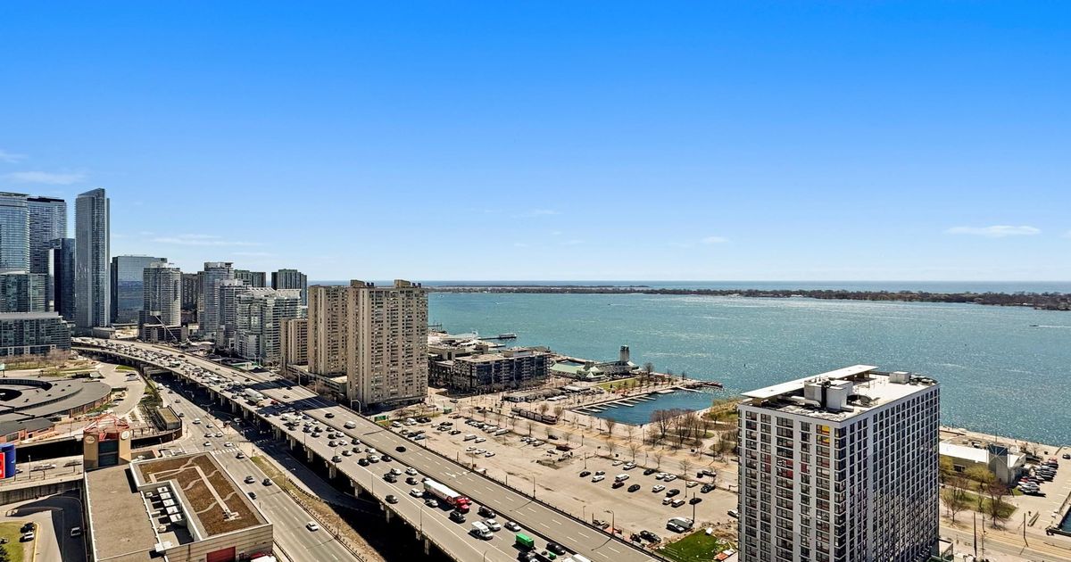 5 Mariner Terrace Toronto