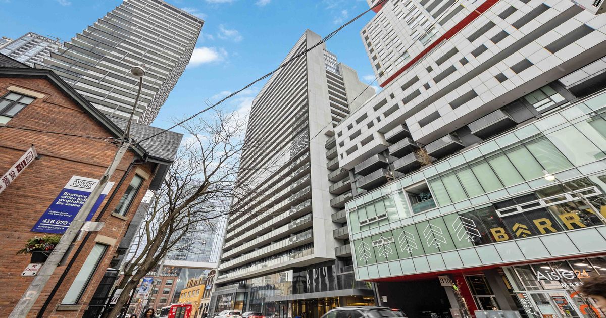 330 Richmond Street W Toronto