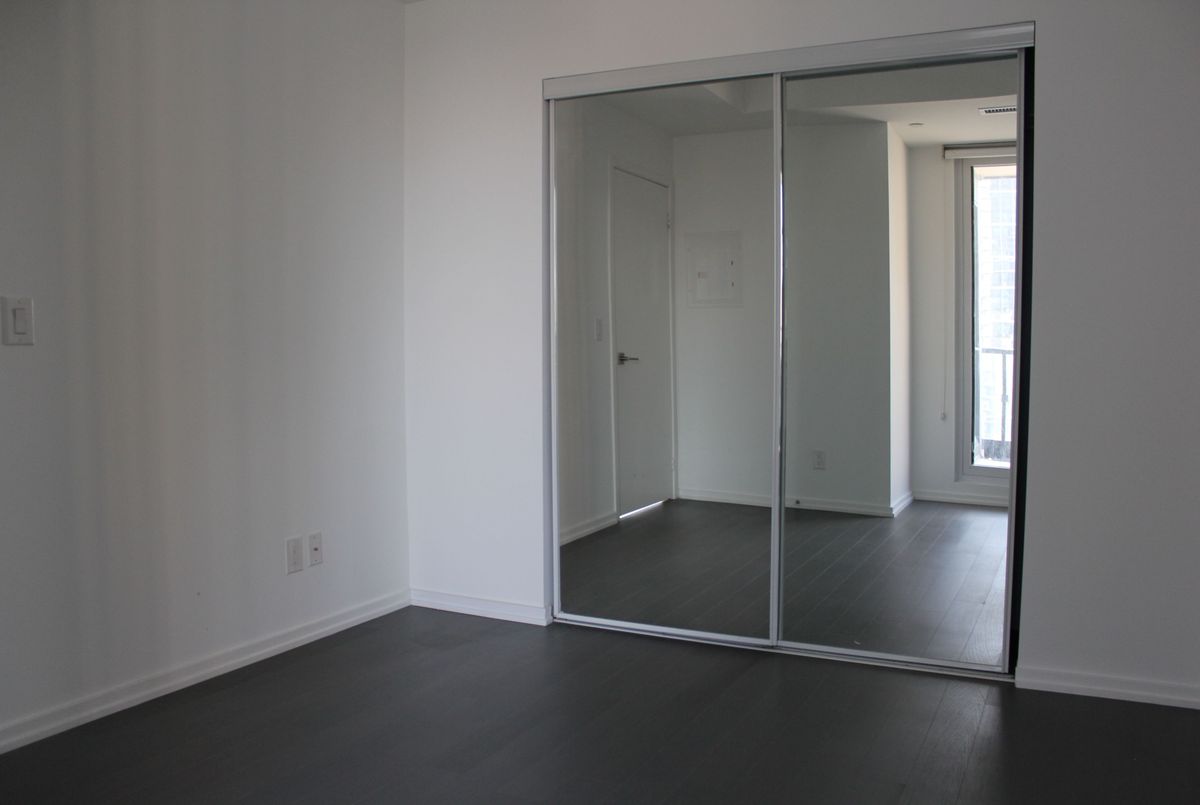 img-gallery